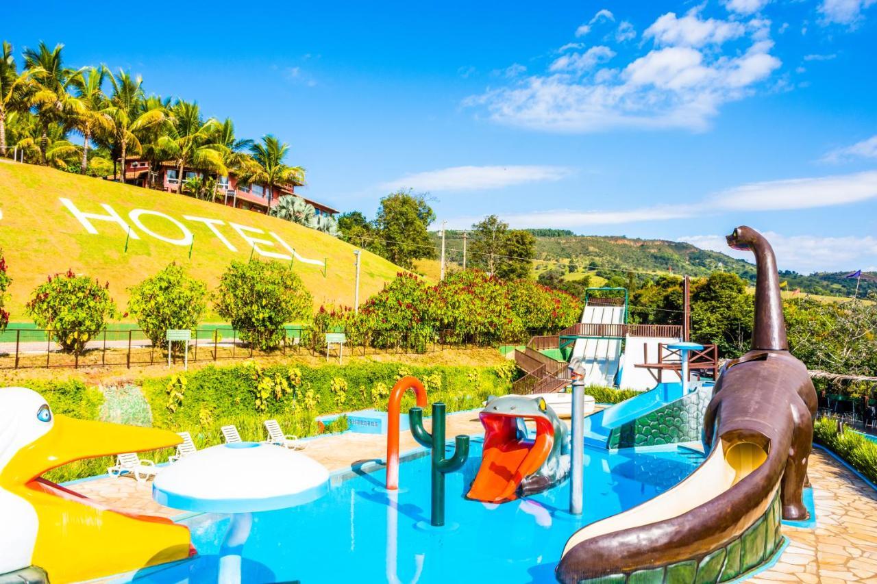 Balneario Do Lago Hotel Capitólio Buitenkant foto
